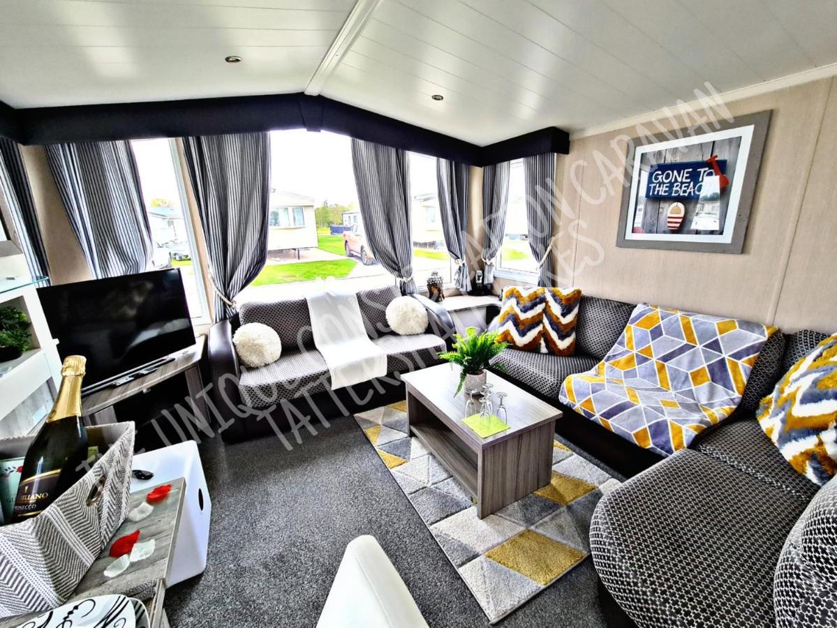 Tattershall Luxury Hot Tub Caravan 外观 照片